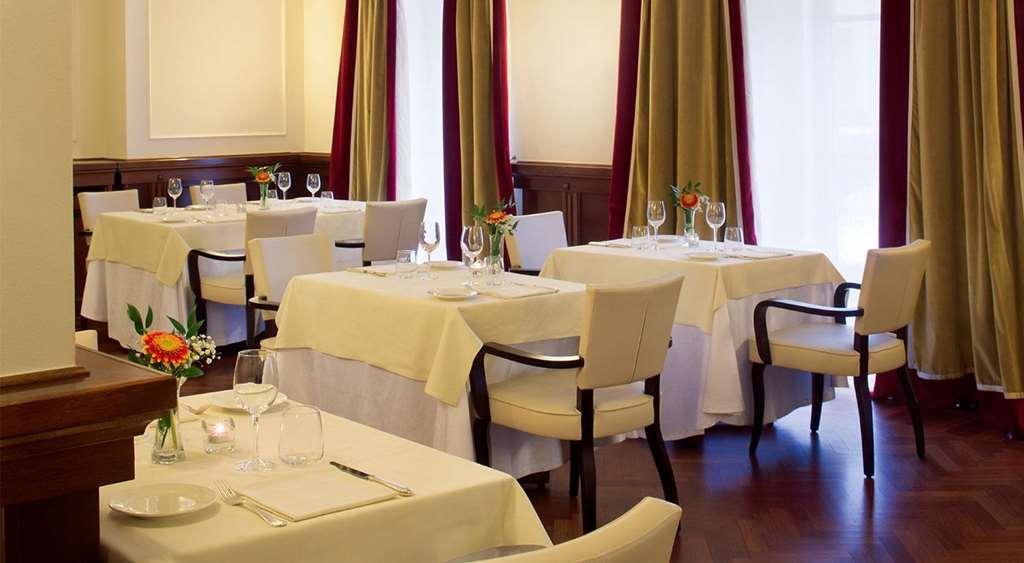 Starhotels Majestic Turin Restoran foto