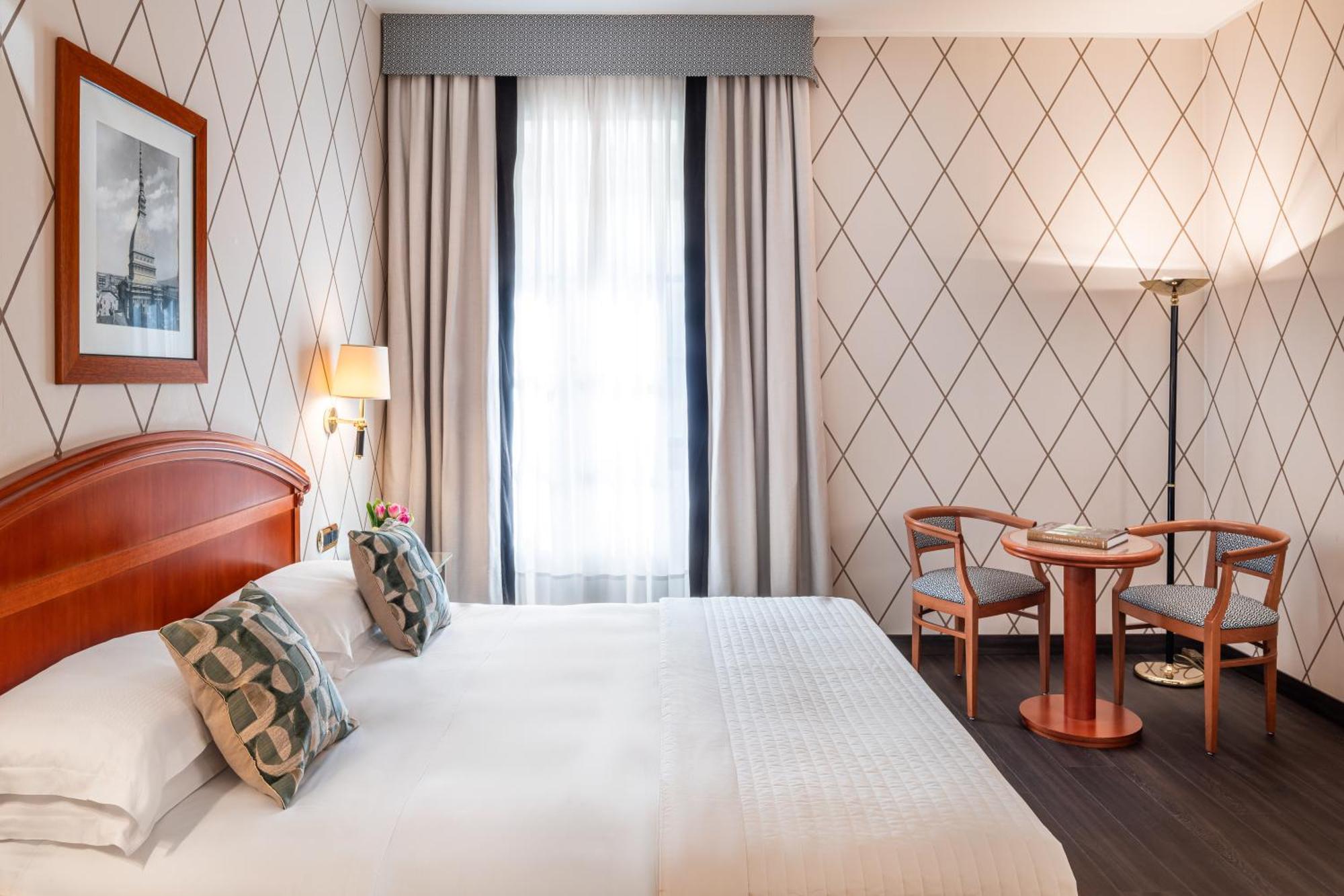 Starhotels Majestic Turin Bagian luar foto