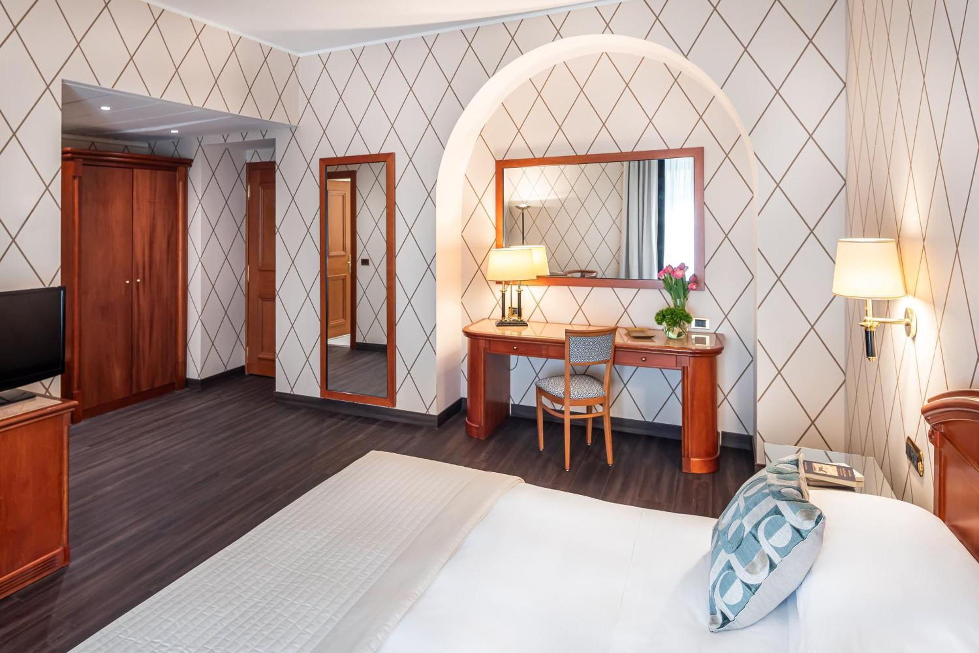 Starhotels Majestic Turin Ruang foto