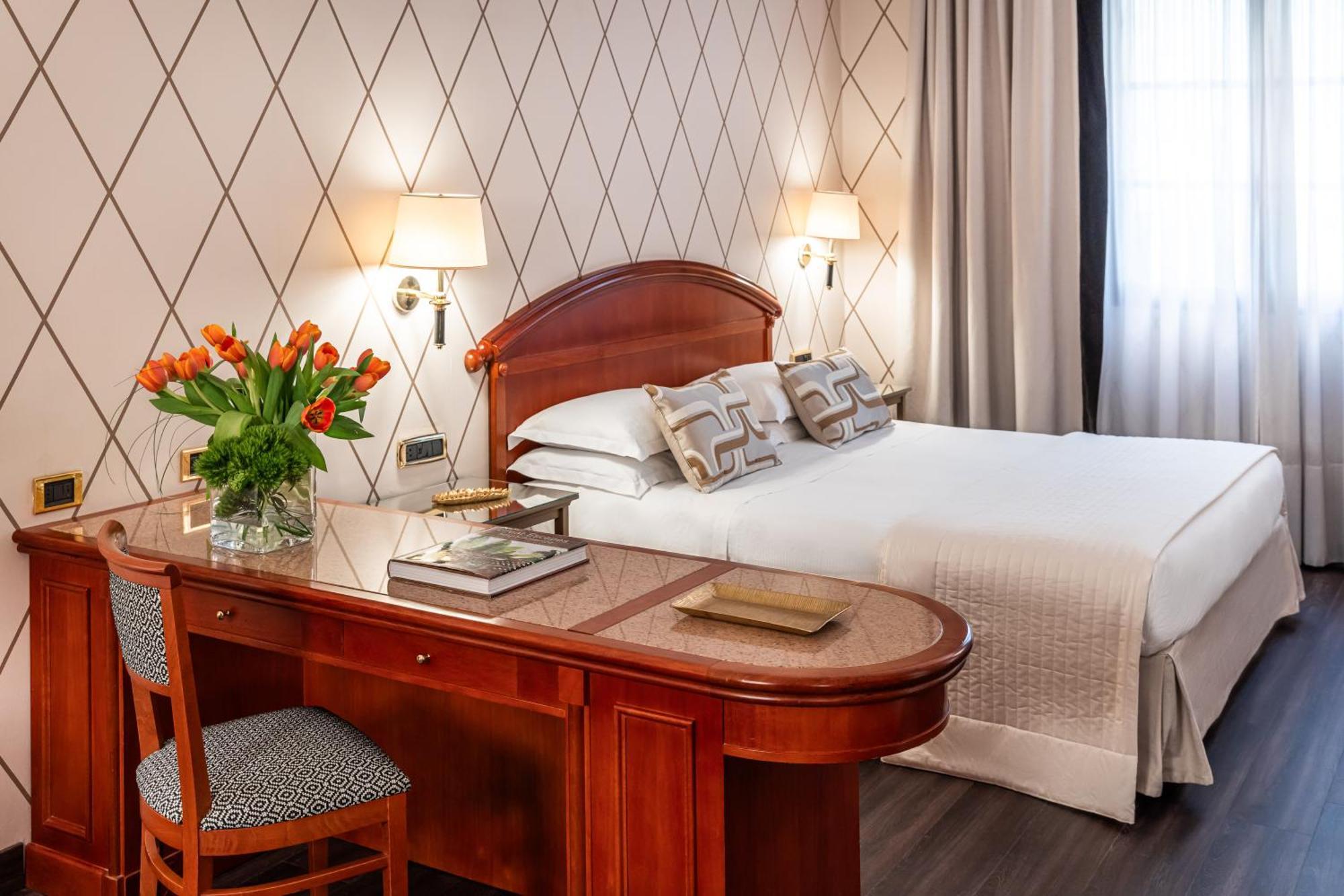 Starhotels Majestic Turin Bagian luar foto