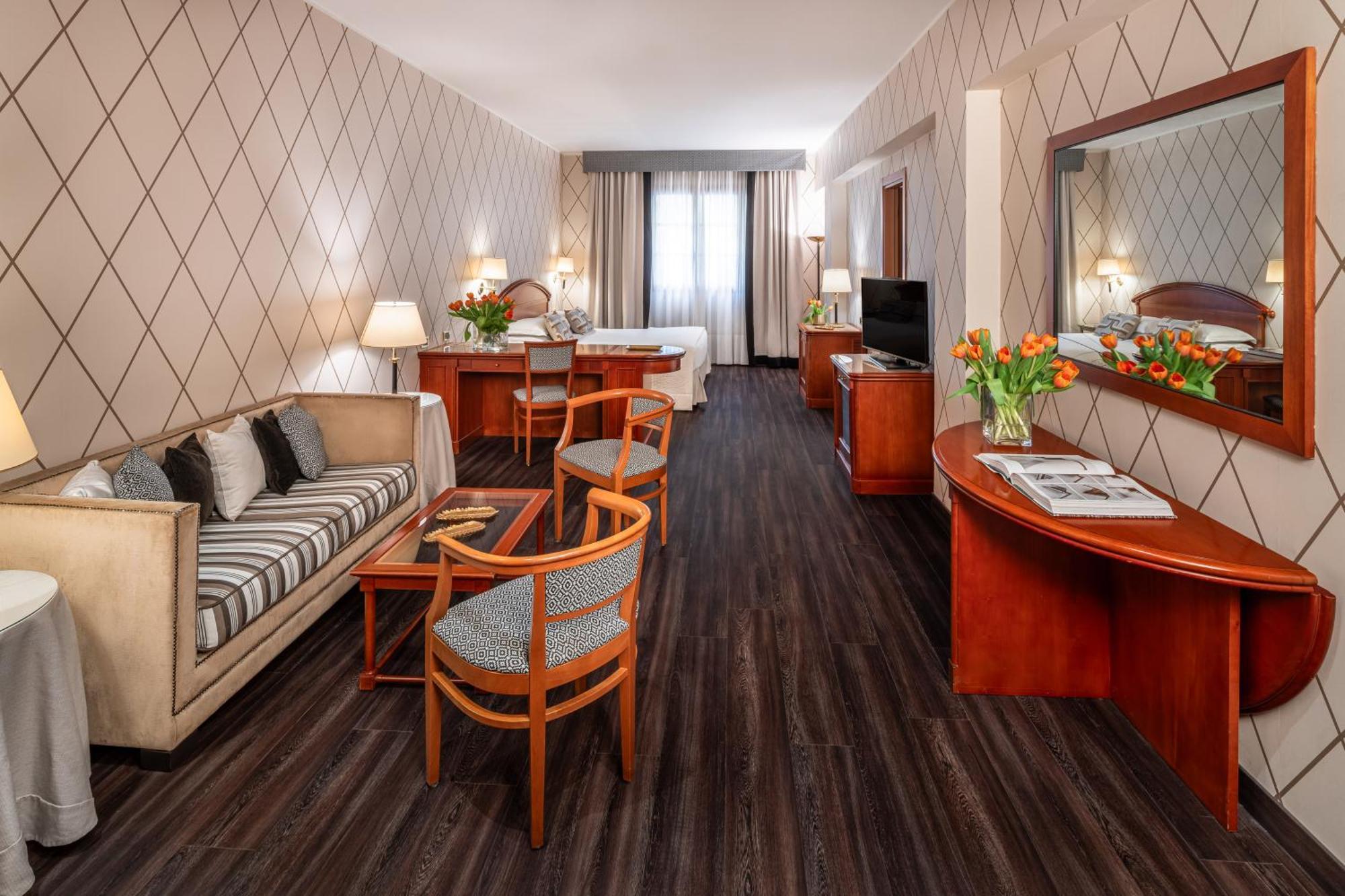 Starhotels Majestic Turin Bagian luar foto